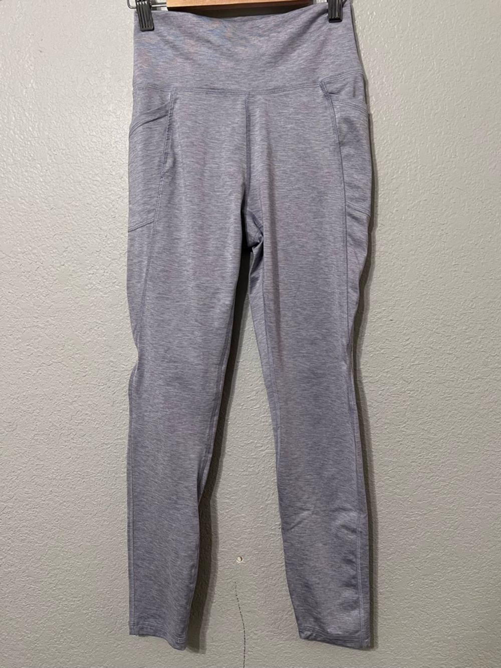 Lilac High-Waisted Leggings - Pocket Athletic Activewear